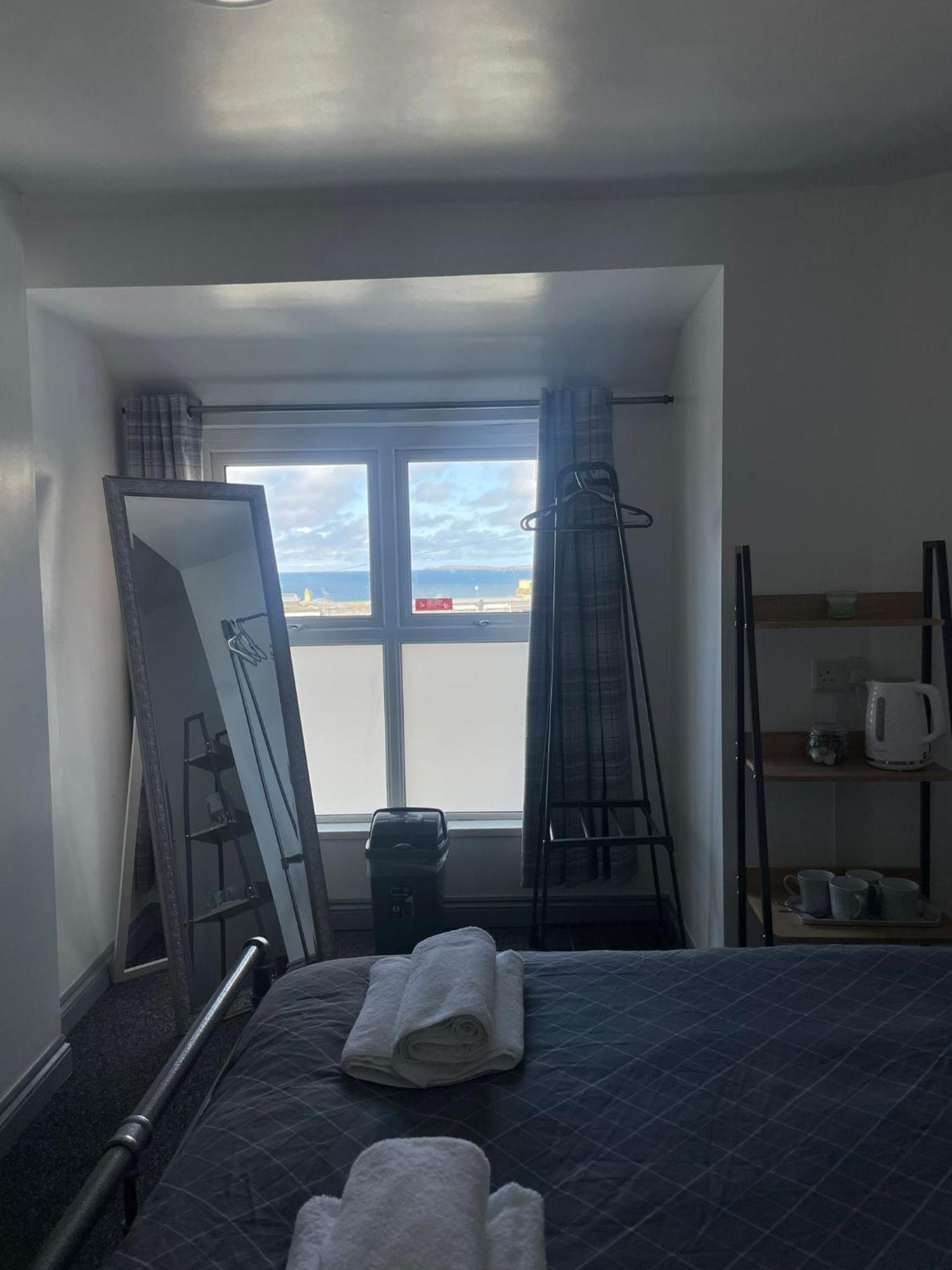 Shore Lodge New Quay Buitenkant foto